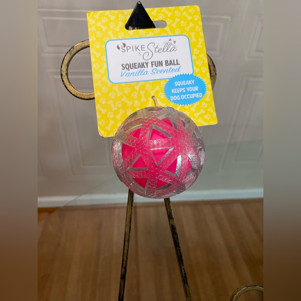 Brand New Stella Squeaky Fun Ball  3”